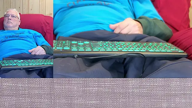 Snapshot of ButtCrackShowing-OOPS chatting on 03.04.26 ButtCrackShowing-OOPS online show from 03.04.26