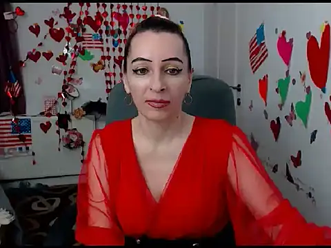 Snapshot of EvelynAngell chatting on 02.03.25 EvelynAngell online show from 02.03.25