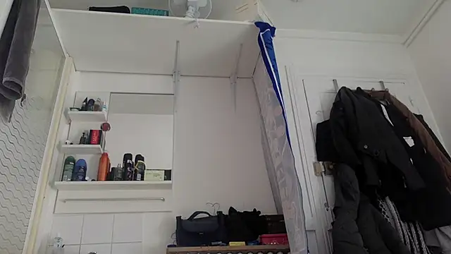 Snapshot of molozeb chatting on 01.13.26 molozeb online show from 01.13.26