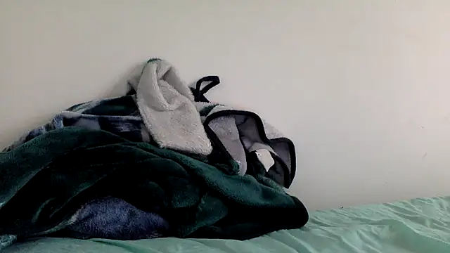 Snapshot of molozeb chatting on 02.15.26 molozeb online show from 02.15.26