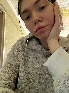 Lisaaa Alisa online show from 11.06.25