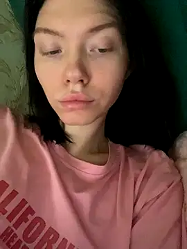 Lisaaa Alisa online show from 11.11.25