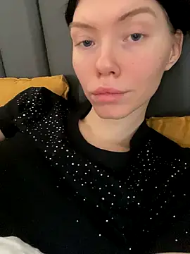 Lisaaa Alisa online show from 12.19.25