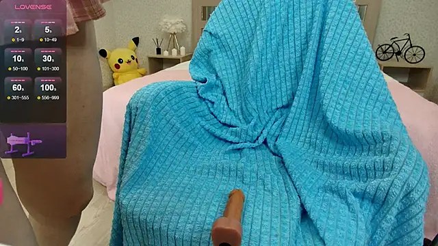 Snapshot of oliviiaa chatting on 11.27.25 oliviiaa online show from 11.27.25