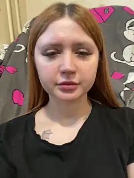 oliviiaa online show from 03.30.26