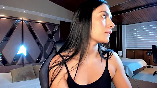 carina rossi online show from 01.28.25