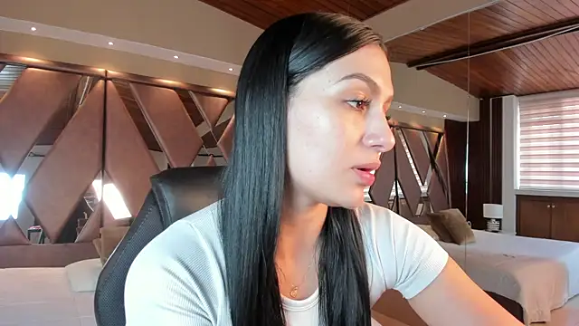 carina rossi online show from 10.02.25