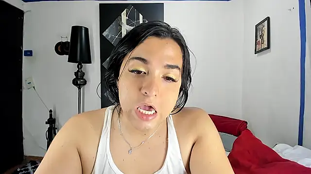 SARAMISHA online show from 04.21.26