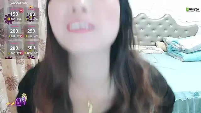 Snapshot of -Shirleyni_ chatting on 11.28.25 -Shirleyni online show from 11.28.25