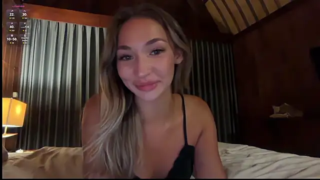 Snapshot of bailey_kat chatting on 05.07.26 bailey kat online show from 05.07.26
