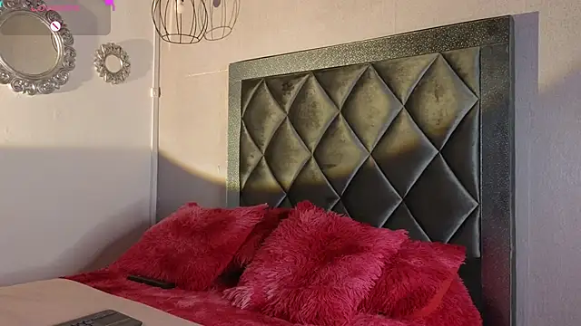 ashley brend online show from 04.21.26