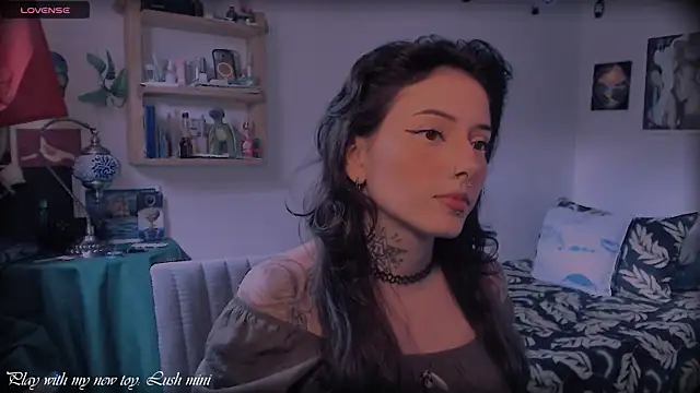 LiliJones  online show from 03.01.26