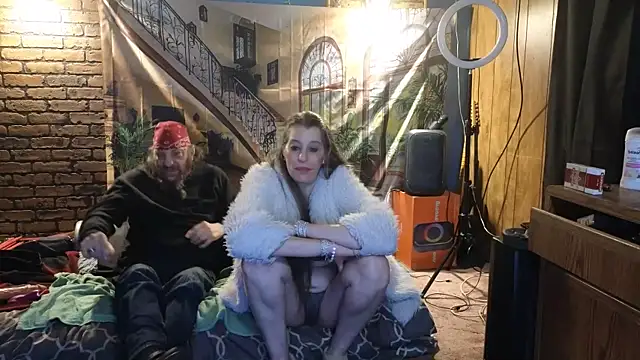 PropertyAndBiker online show from 02.12.25