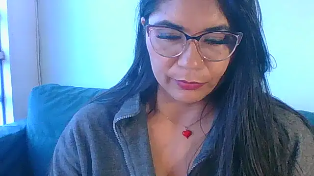 Luna Dumont online show from 03.08.26