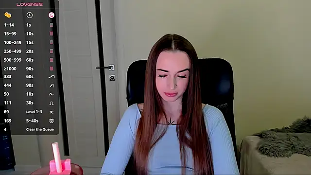 Snapshot of Kimmberr chatting on 10.15.25 Kimmberr online show from 10.15.25
