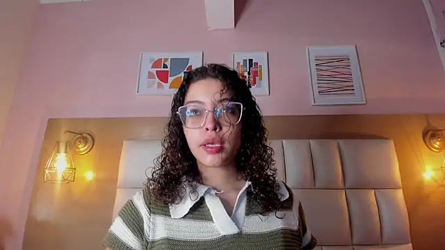 Dollar-girl online show from 01.13.25