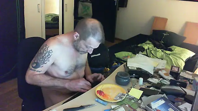 halebobxh online show from 01.26.25