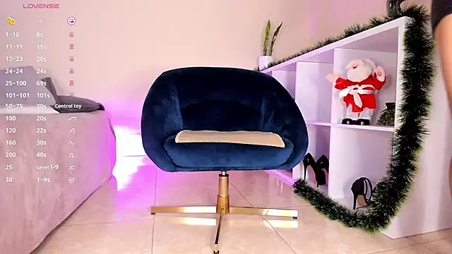 Itzeldreams online show from 12.20.24