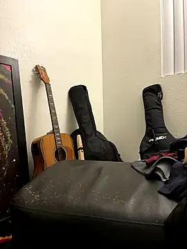 Snapshot of MidnightFlexxx chatting on 12.08.24 MidnightFlexxx online show from 12.08.24