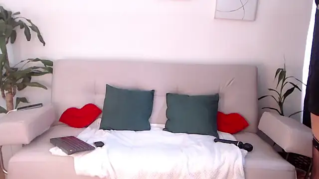 NicollColeman online show from 11.20.25