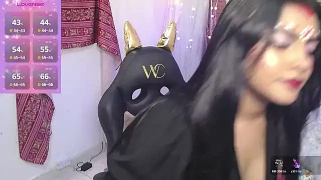 lakshmiraniii online show from 11.14.25