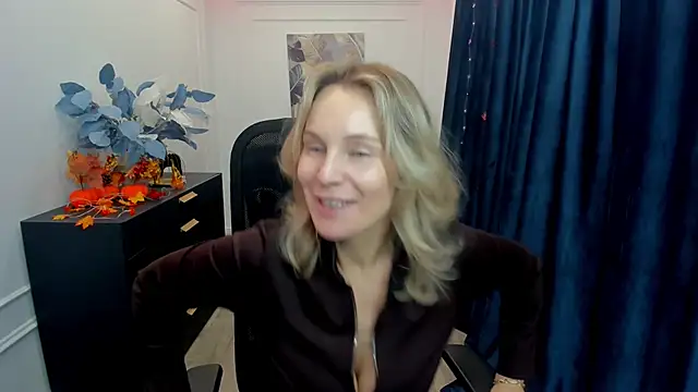 Sinty Devis online show from 10.22.25