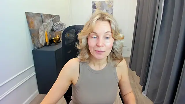 Sinty Devis online show from 05.16.26