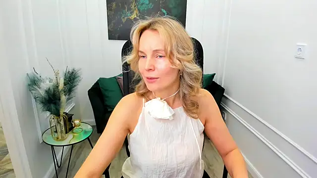 Sinty Devis online show from 05.21.26