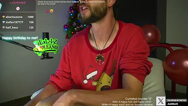 Snapshot of just_maxii chatting on 12.03.24 just maxii online show from 12.03.24