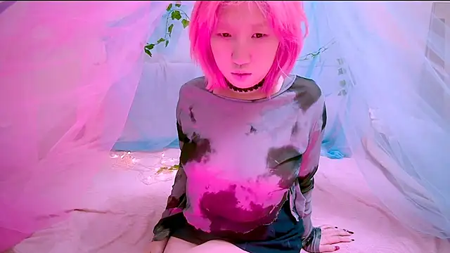 Akemilun online show from 11.05.25