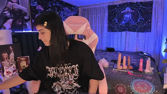 LanaKyutt online show from 03.03.25