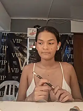  frida1 online show from 03.17.25