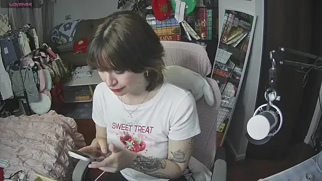 angelic sg online show from 02.14.25