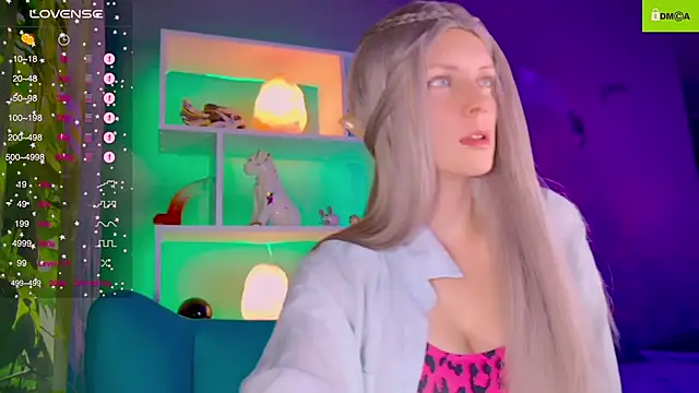 Flash Summer online show from 10.03.25