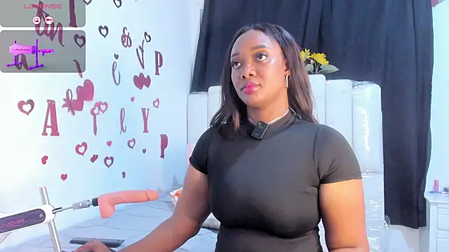 RoxannaBlanche online show from 03.11.26