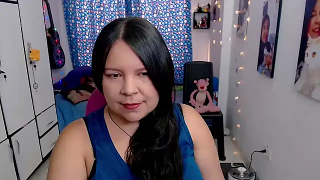 claryssa  online show from 10.13.25