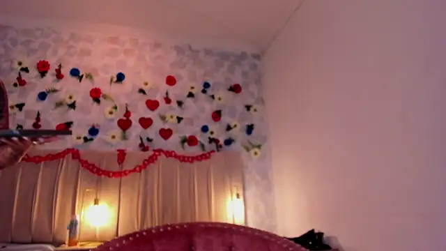 samara smithh online show from 02.28.25