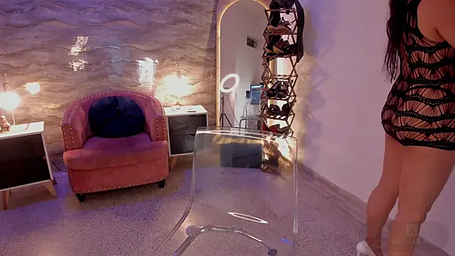 samara smithh online show from 11.19.25