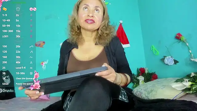 SheraHadee online show from 12.20.25