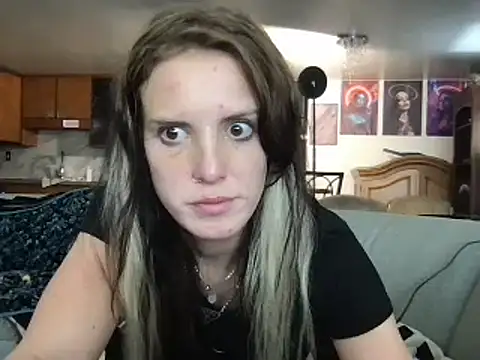 kittycatkendra online show from 03.08.25