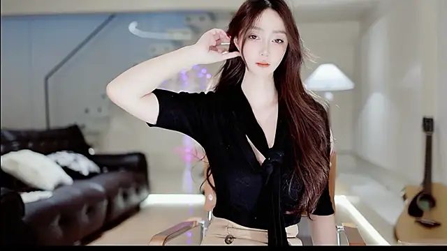 -Aricia- online show from 11.25.25