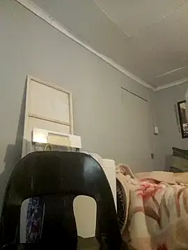 Snapshot of koolbend chatting on 09.19.25 koolbend online show from 09.19.25