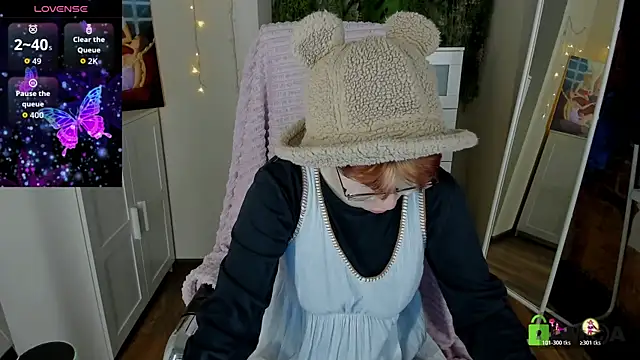 Melissa Wells online show from 11.06.25