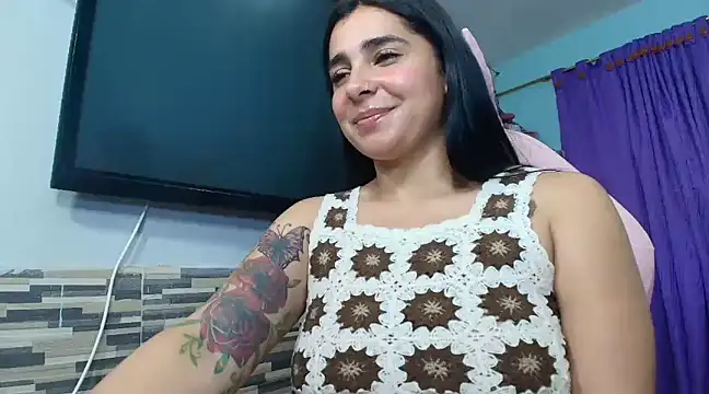 Meganmilk1 online show from 02.04.25