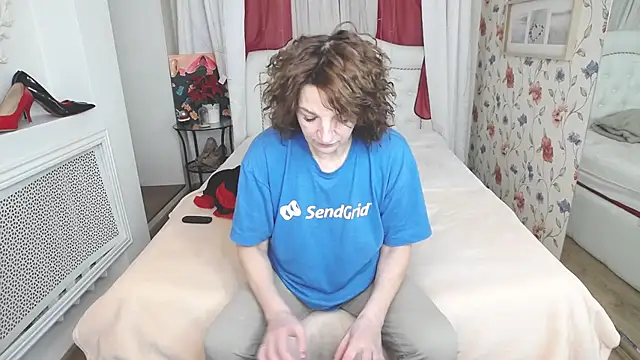 AmiHotGranny online show from 02.05.26