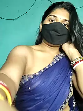 Snapshot of Luv_Adite20 chatting on 02.03.25 Luv Adite20 online show from 02.03.25