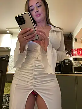 IsabellaEtthan online show from 01.23.25