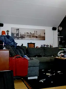 eltoulou online show from 09.13.25