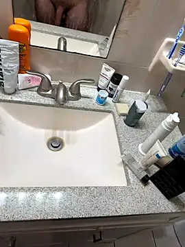 Snapshot of Johnwickkkh chatting on 11.08.25 Johnwickkkh online show from 11.08.25