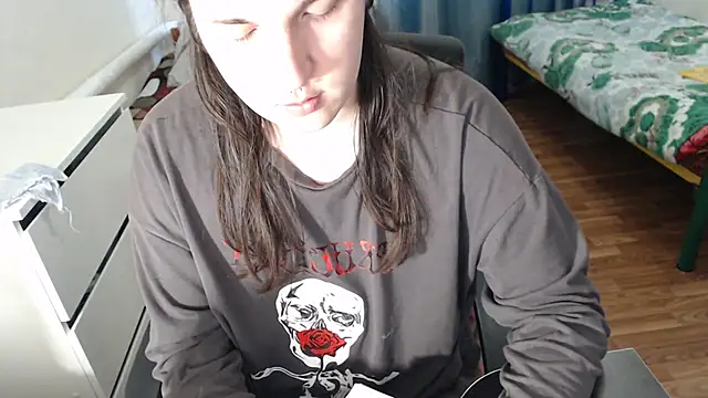 EvaMiron online show from 12.21.25